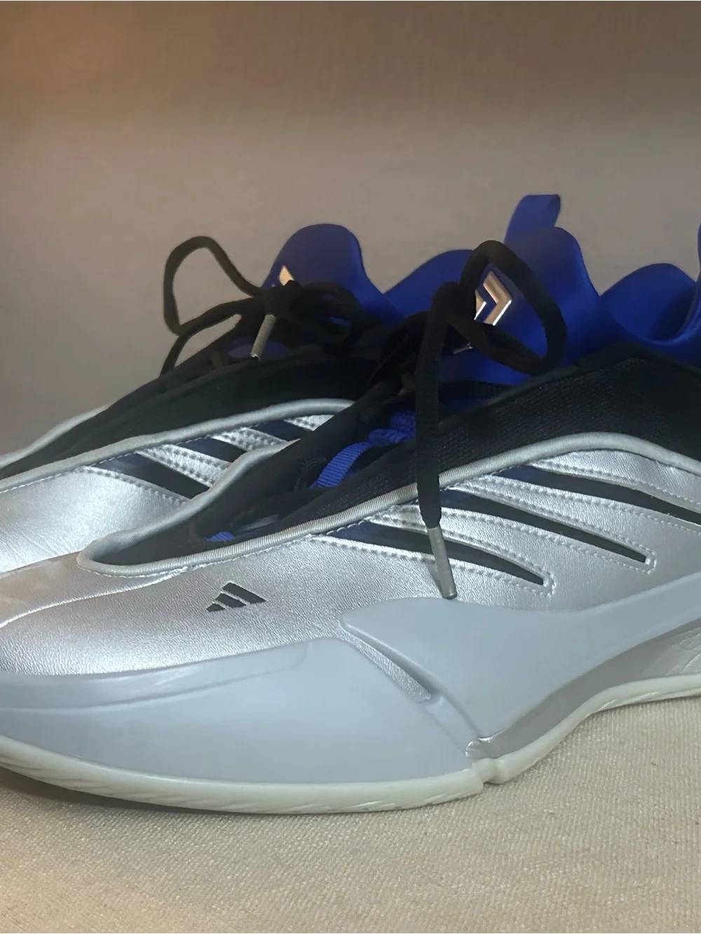 adidas Men's Silver Sneakers with Blue Accents